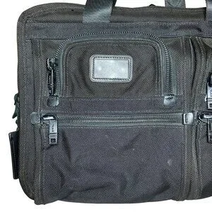 TUMI 26145DH Alpha T-Pass ビジネスバッグ ブラック TUMI 26145DH Alpha FXT T-Pass Expandable Laptop Brief